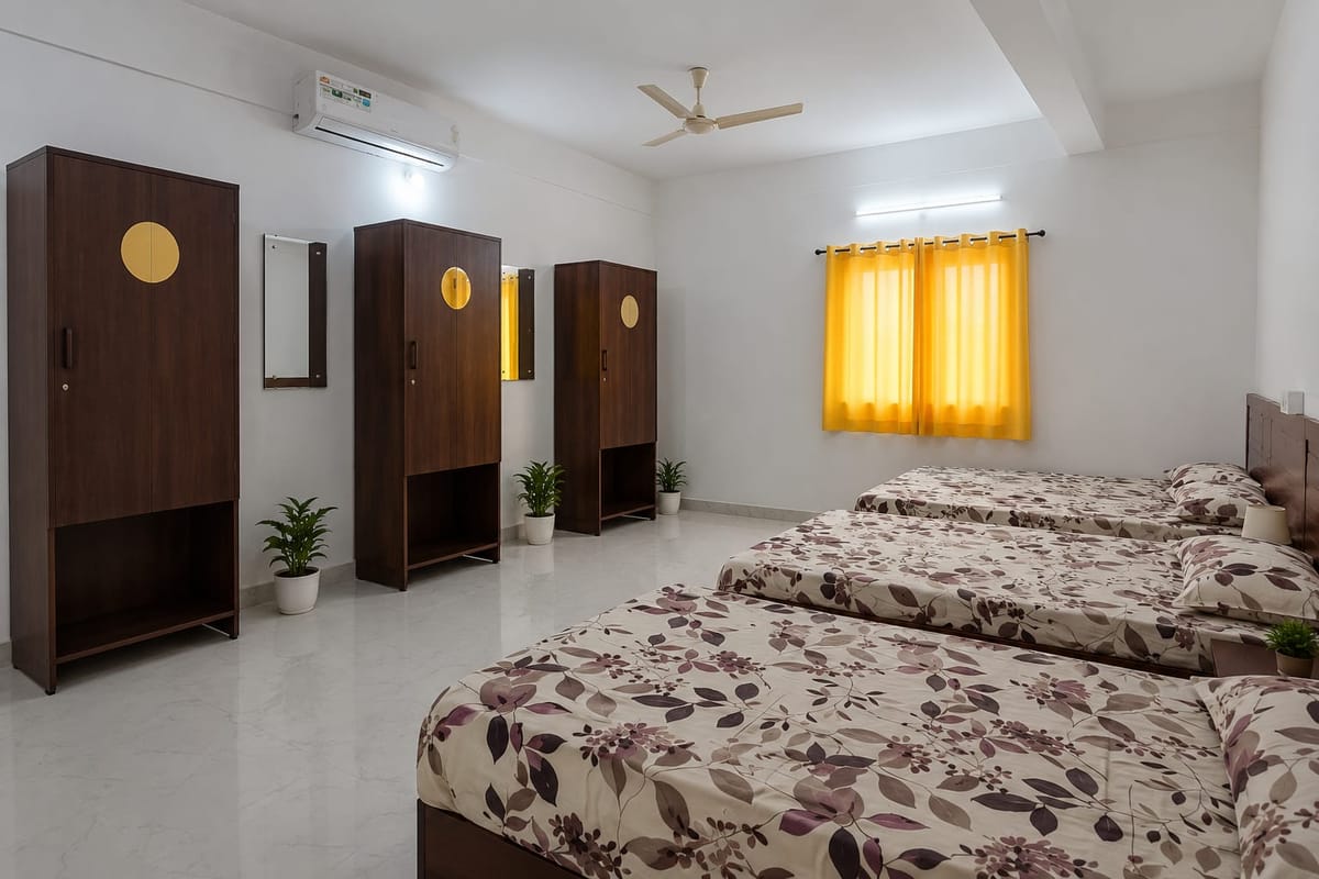 Triple sharing room at Happie Hub